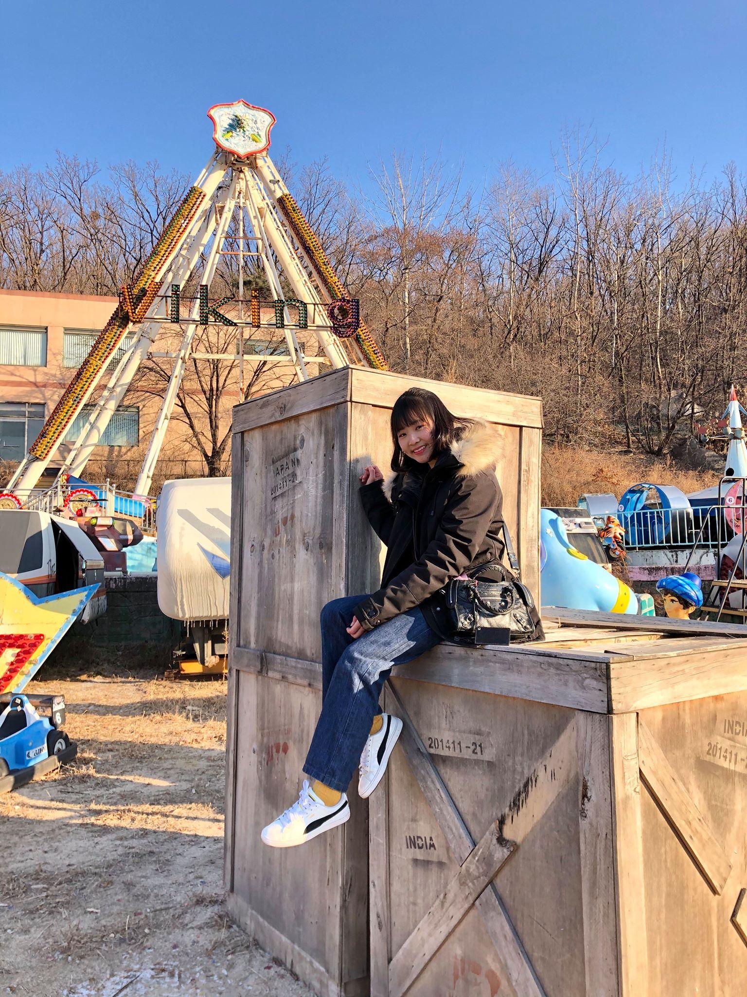 สวนสนุกร้างยงมาแลนด์ สถานที่ยอดฮิตสำหรับถ่ายโฟโต้ชู้ตและ MV ของเหล่าไอดอล! แวะมาและจะรู้ว่าโพสต์ยังไงก็ปัง