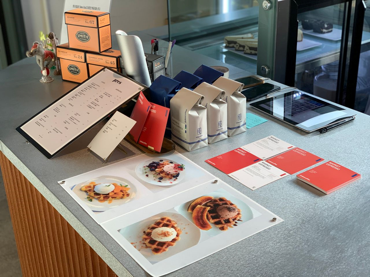 韓国カフェ、ソウルカフェ、蚕室カフェ、ソンリダンギルカフェ、オシャレなカフェ、屋上カフェ、美味しいお店、ソンパ洞カフェ、Pres、クロワッフル、ワッフル、デザートカフェ