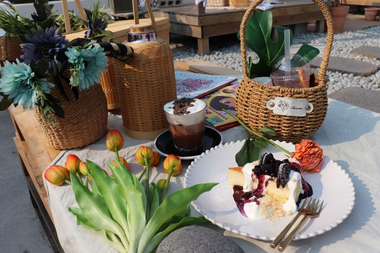 プサンカフェ、ヘウンデカフェ、おしゃれなカフェ、海の見えるカフェ、韓国カフェ、カフェルーフトップ、屋上カフェ、テラスカフェ、デザートカフェ、チョンサポカフェ