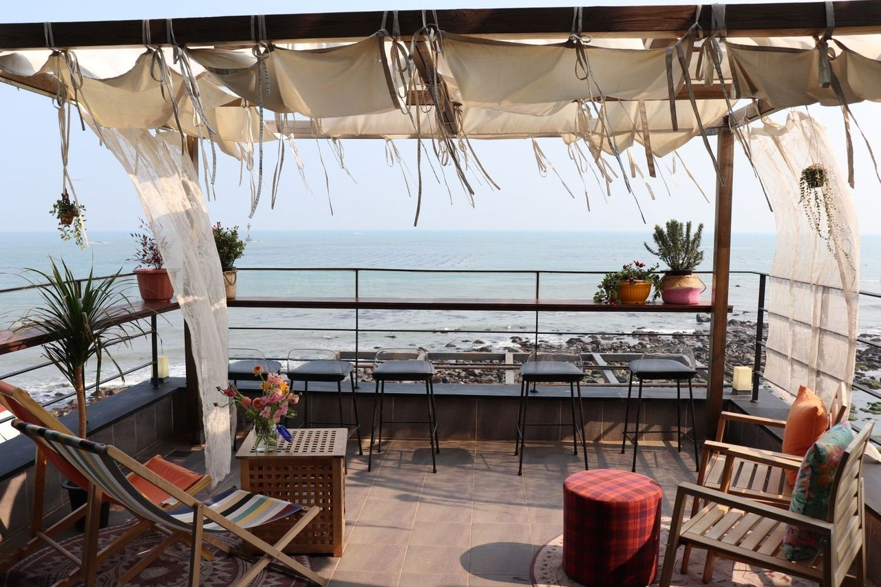 プサンカフェ、ヘウンデカフェ、おしゃれなカフェ、海の見えるカフェ、韓国カフェ、カフェルーフトップ、屋上カフェ、テラスカフェ、デザートカフェ、チョンサポカフェ