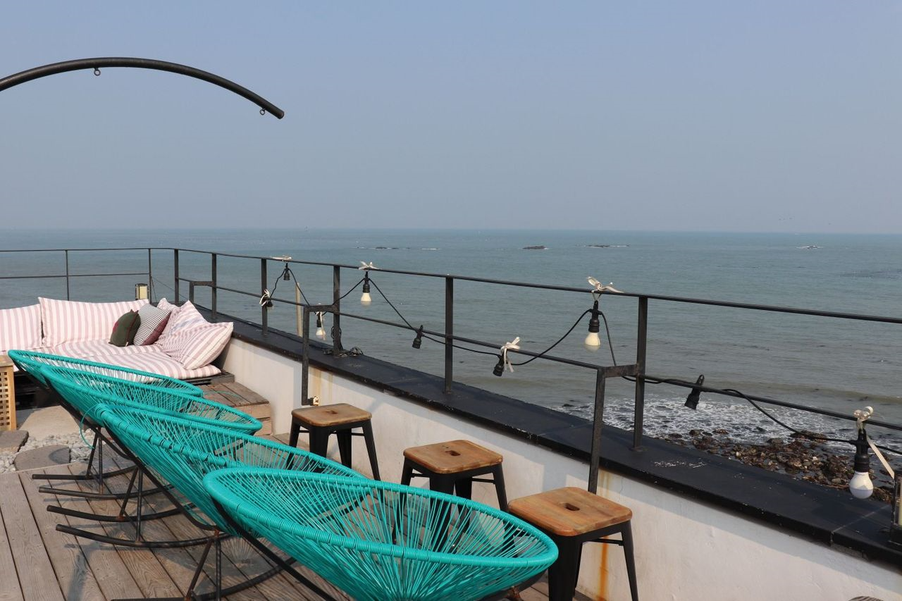 プサンカフェ、ヘウンデカフェ、おしゃれなカフェ、海の見えるカフェ、韓国カフェ、カフェルーフトップ、屋上カフェ、テラスカフェ、デザートカフェ、チョンサポカフェ