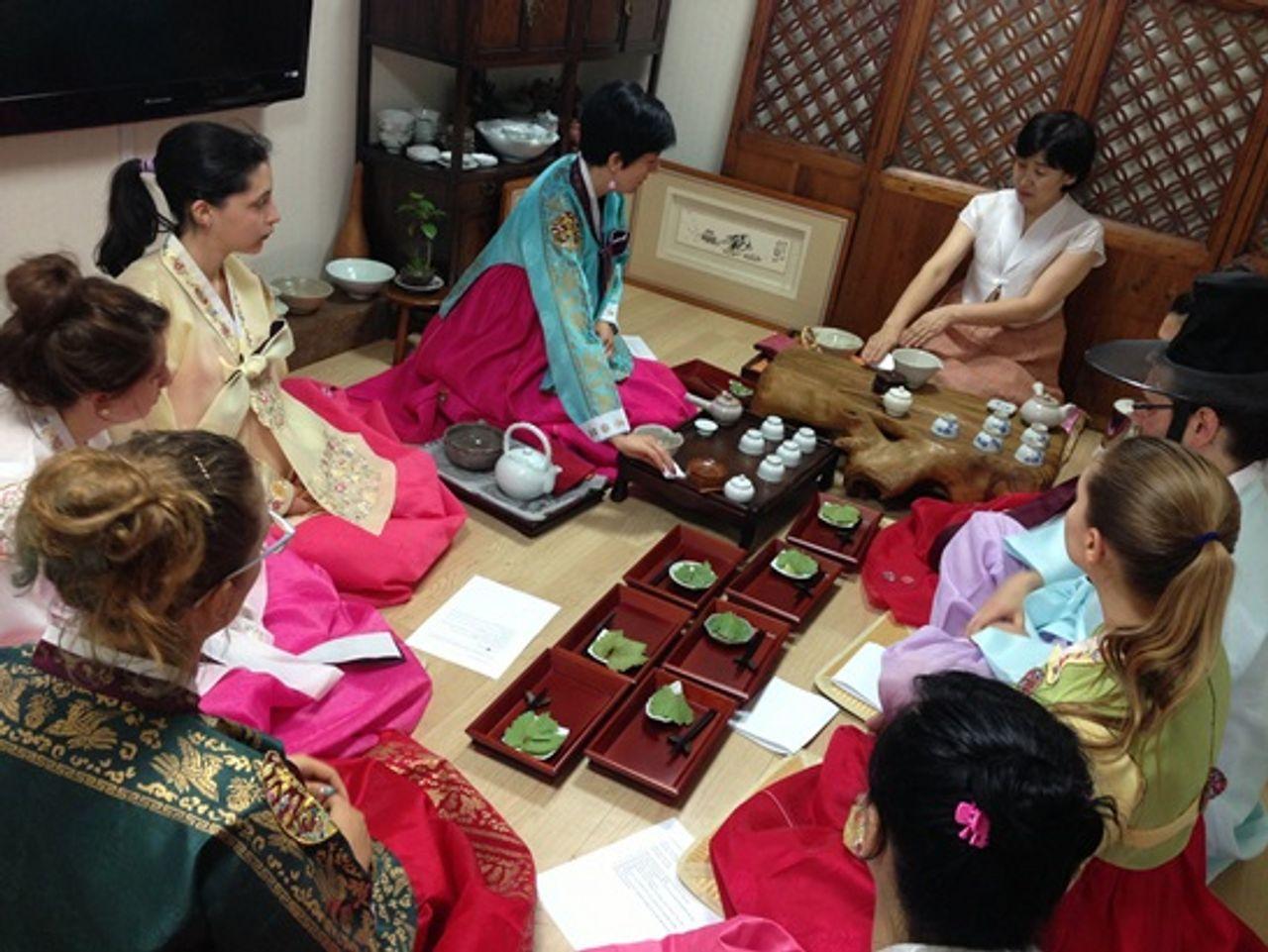 イージーコリアンアカデミー の申請方法