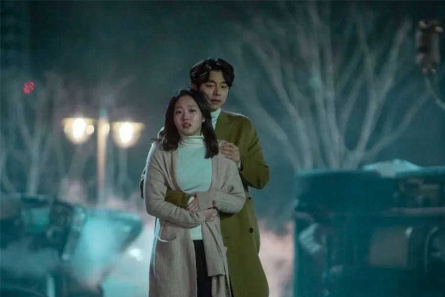 韩剧《孤单又灿烂的神：鬼怪》剧照，该剧是2016至2017年tvN的热门电视剧，收视率达到18.68%。