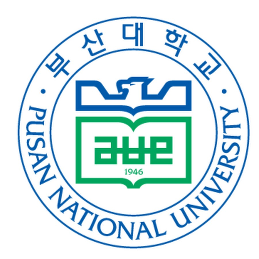 釜山大學的官方徽章，展示了校名和設計的圖案。