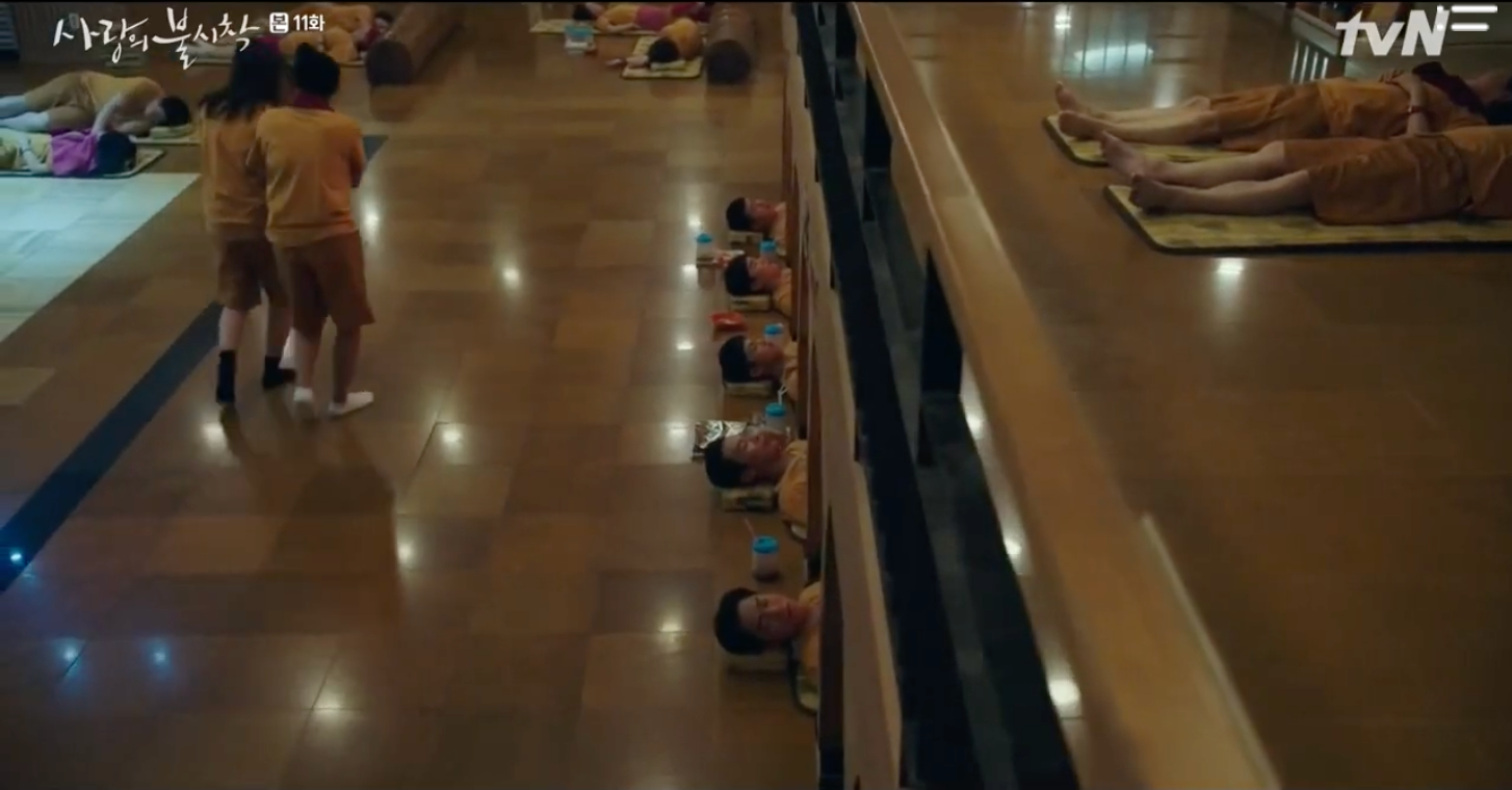 เข้าซาวน่าที่ The Red Ginseng Spa ในซีรี่ย์ Crash Landing on You