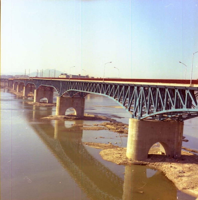 圣水大桥1979年旧照片，首尔江东与江南的交通连接