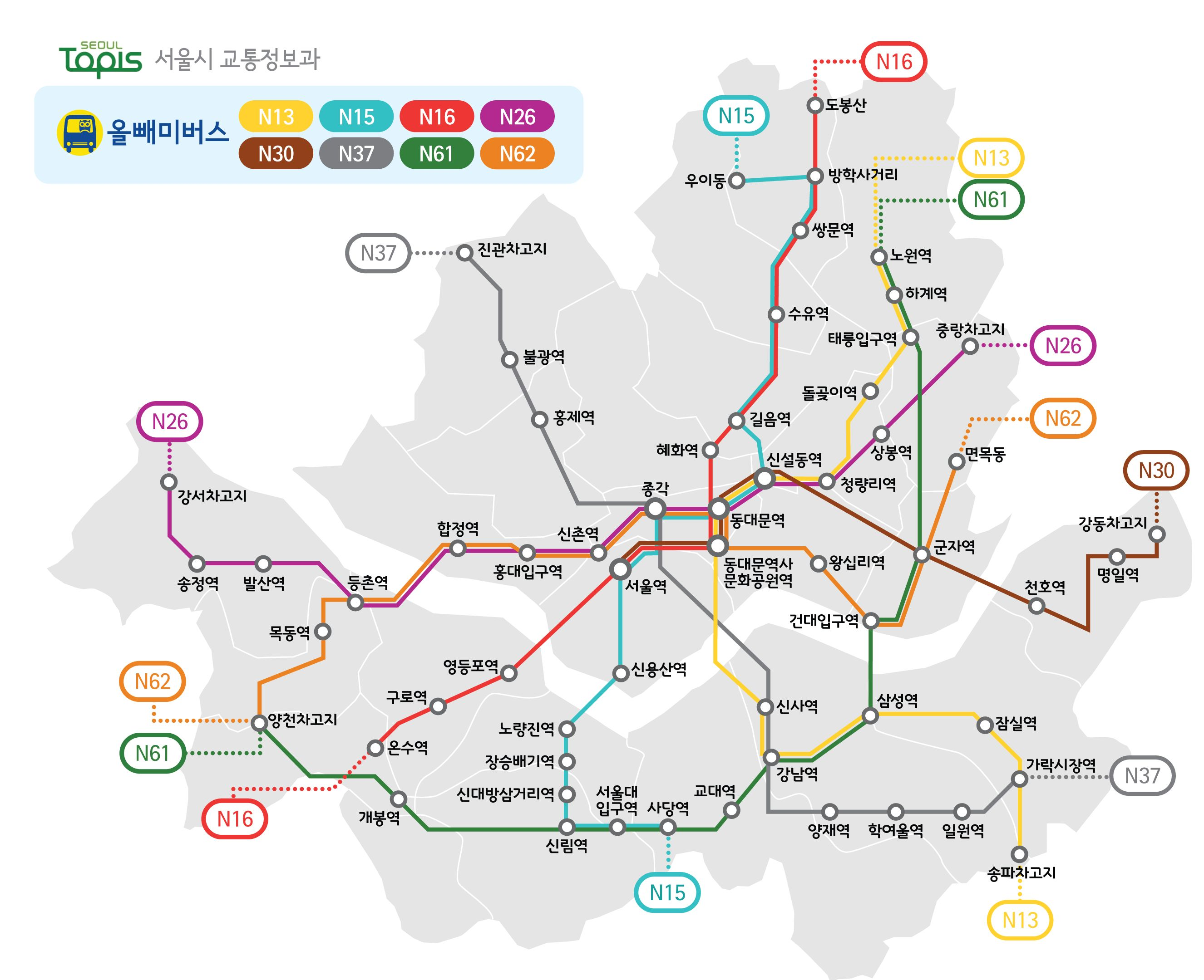 Carte des bus de nuit à Séoul, Corée, fournissant les itinéraires des bus nocturnes pour faciliter le transport après minuit.