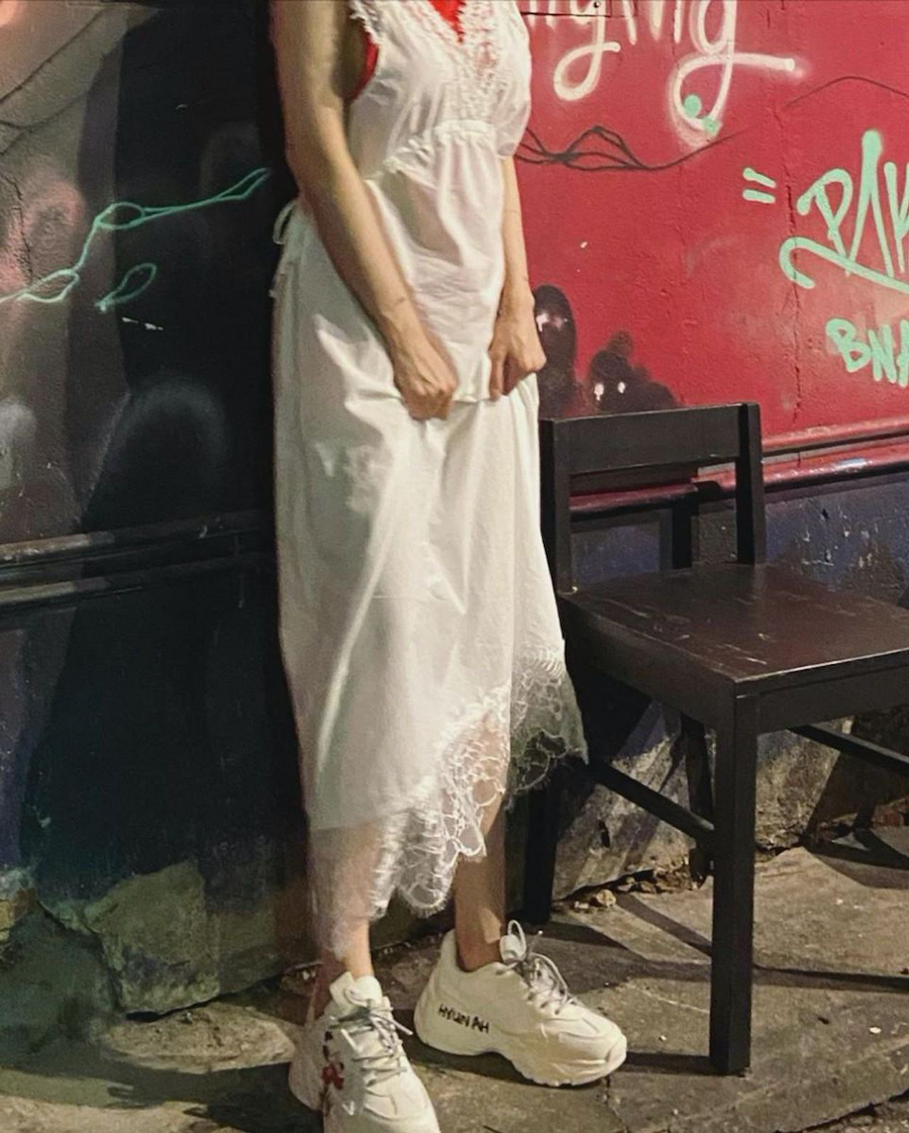 HyunA X MLB Photoshoot | The star of QQ Music's Top 10 Music Video, HyunA's Flower Shower!