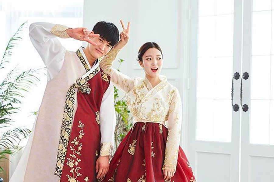 身著韓服的韓國傳統體驗，在景福宮附近最受歡迎的活動之一。