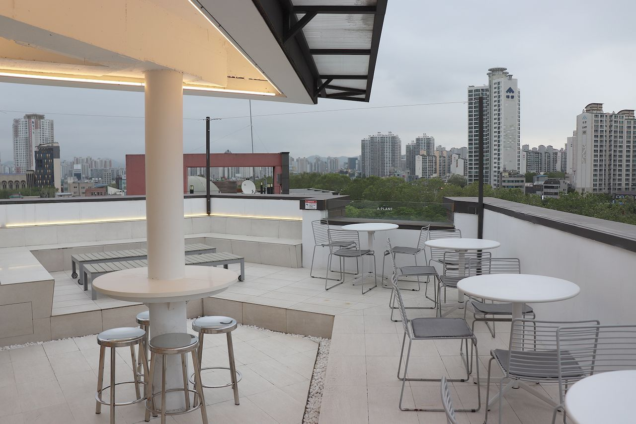 テグ テグカフェ 韓国カフェ 韓国旅行 テグ旅行 ルーフトップカフェ 美味しいお店 キムグァンソク通り