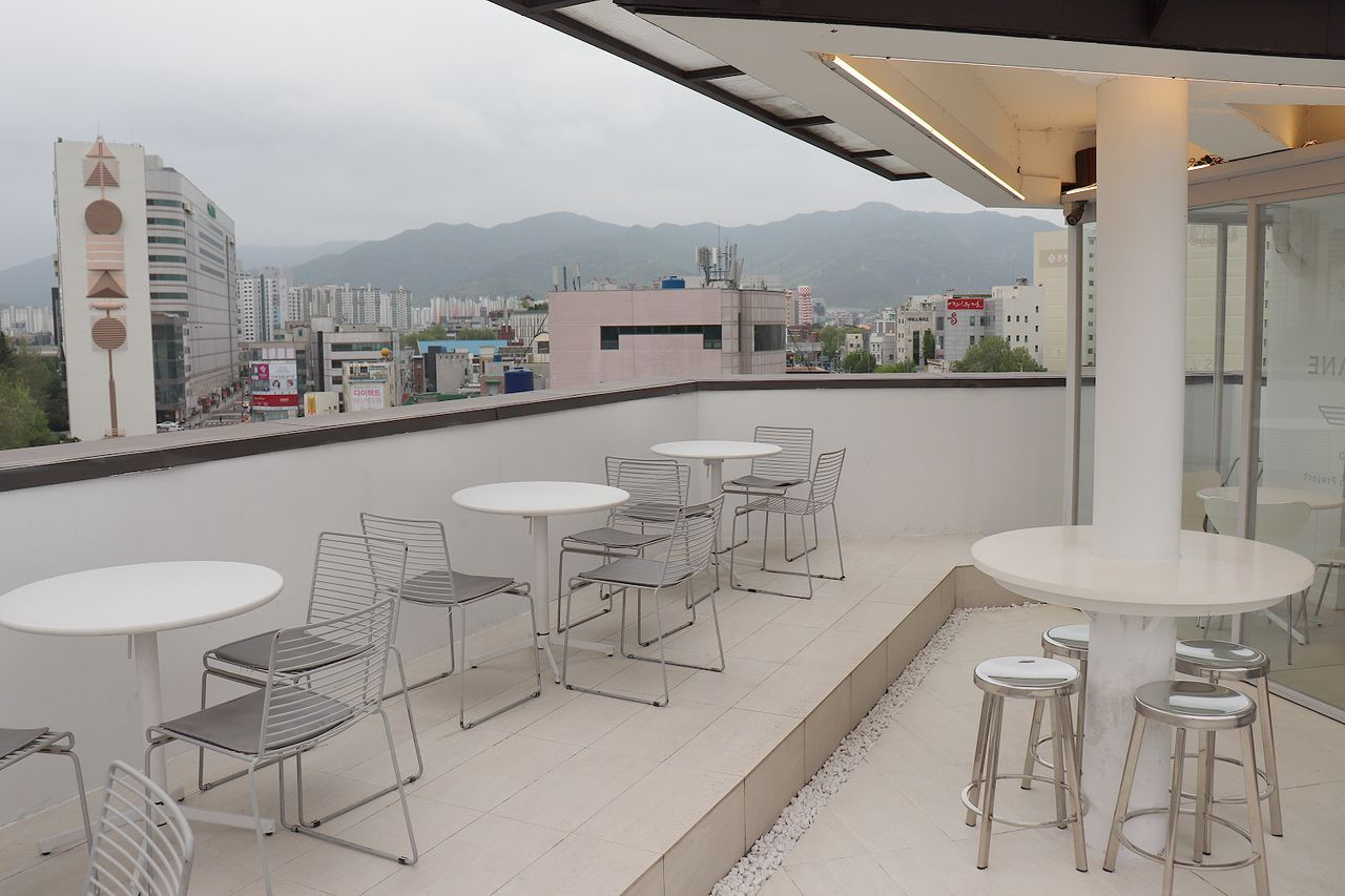 テグ テグカフェ 韓国カフェ 韓国旅行 テグ旅行 ルーフトップカフェ 美味しいお店 キムグァンソク通り