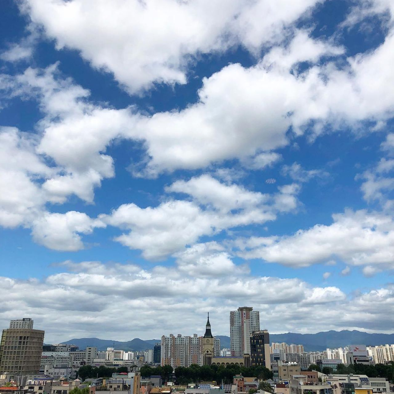 テグ テグカフェ 韓国カフェ 韓国旅行 テグ旅行 ルーフトップカフェ 美味しいお店 キムグァンソク通り
