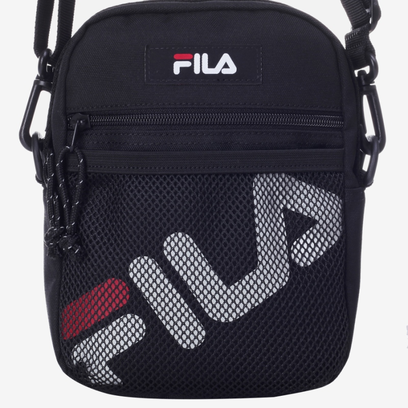 อยากอินเทรนด์แบบวัยรุ่นเกาหลี? พลาดไม่ได้กับไอเทมฮอตของ FILA ที่จะเพิ่มสไตลด์ที่โดดเด่นให้กับคุณ! ราคาดี, ดีไซน์เลิศ...ไปตำ!