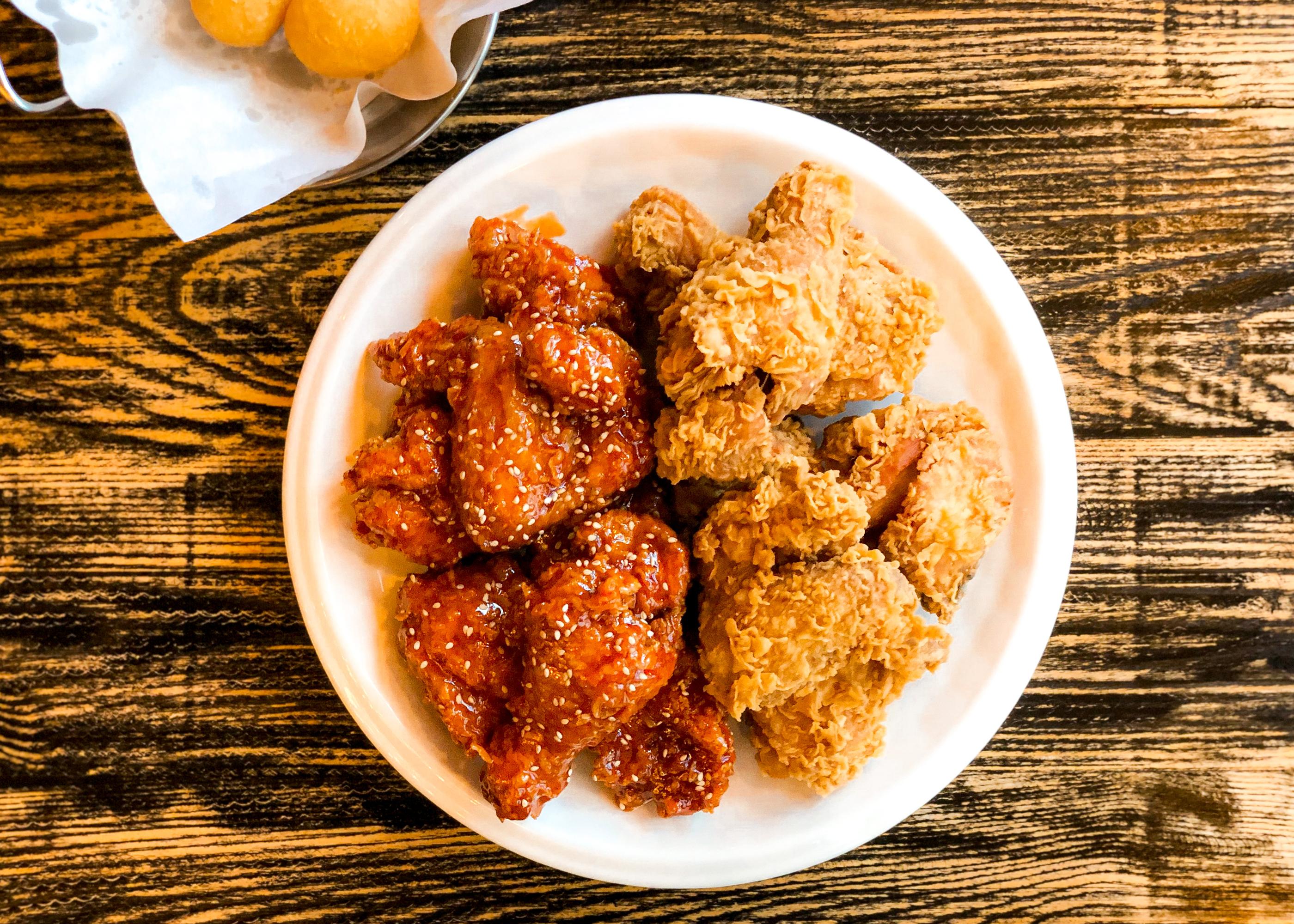 ソウル ソウルチキン チキン 韓国チキン BBQチキン ミョンドン ミョンドン美味しいお店 韓国旅行