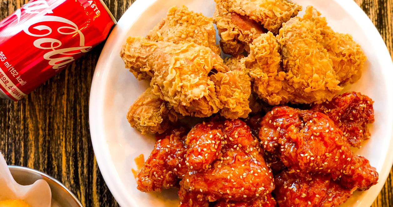 BBQ Myeongdong Star: Cửa hàng gà rán vạn người mê ở Myeongdong 