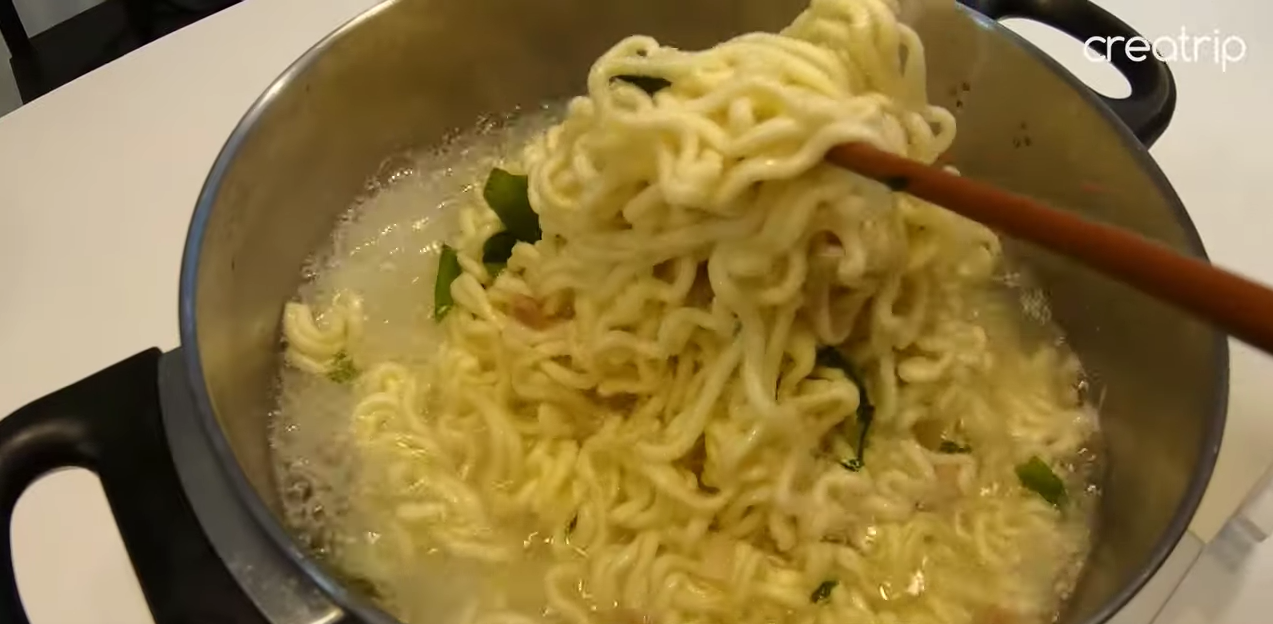 Korean Instant Noodle Combinations | Best 5, Combinations you didn