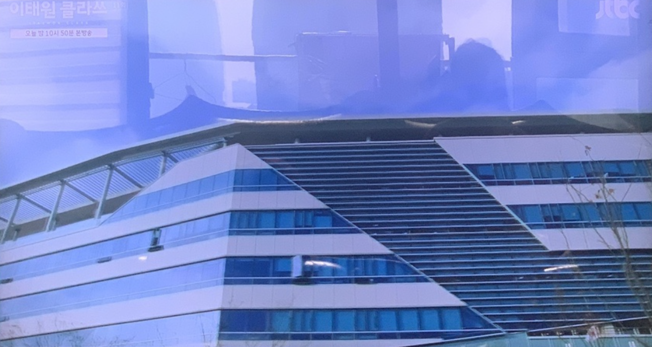 韓国、韓国ドラマ、韓ドラ、梨泰院クラス、イテウォンクラス、六本木クラス、ピッコマ、パクソジュン、パク・ソジュン、パクセロイ、パク・セロイ、キムダミ、キム・ダミ、チョイソ、イソ、タンバム、クルバム、韓国居酒屋、韓国スルチブ、スルチブ、撮影地、ロケ地、イテウォンクラス撮影地、梨泰院クラス撮影地、イテウォンクラスロケ地、梨泰院クラスロケ地、韓国ドラマ撮影地、ティルティル、韓国コスメ、ウェブトゥーン、ウェブ漫画、梨泰院、イテウォン、開放町、ヘバンチョン、ノクサピョン、ノクサピョン駅、ノクサピョン陸橋、南山タワー、韓国夜景、韓国旅行