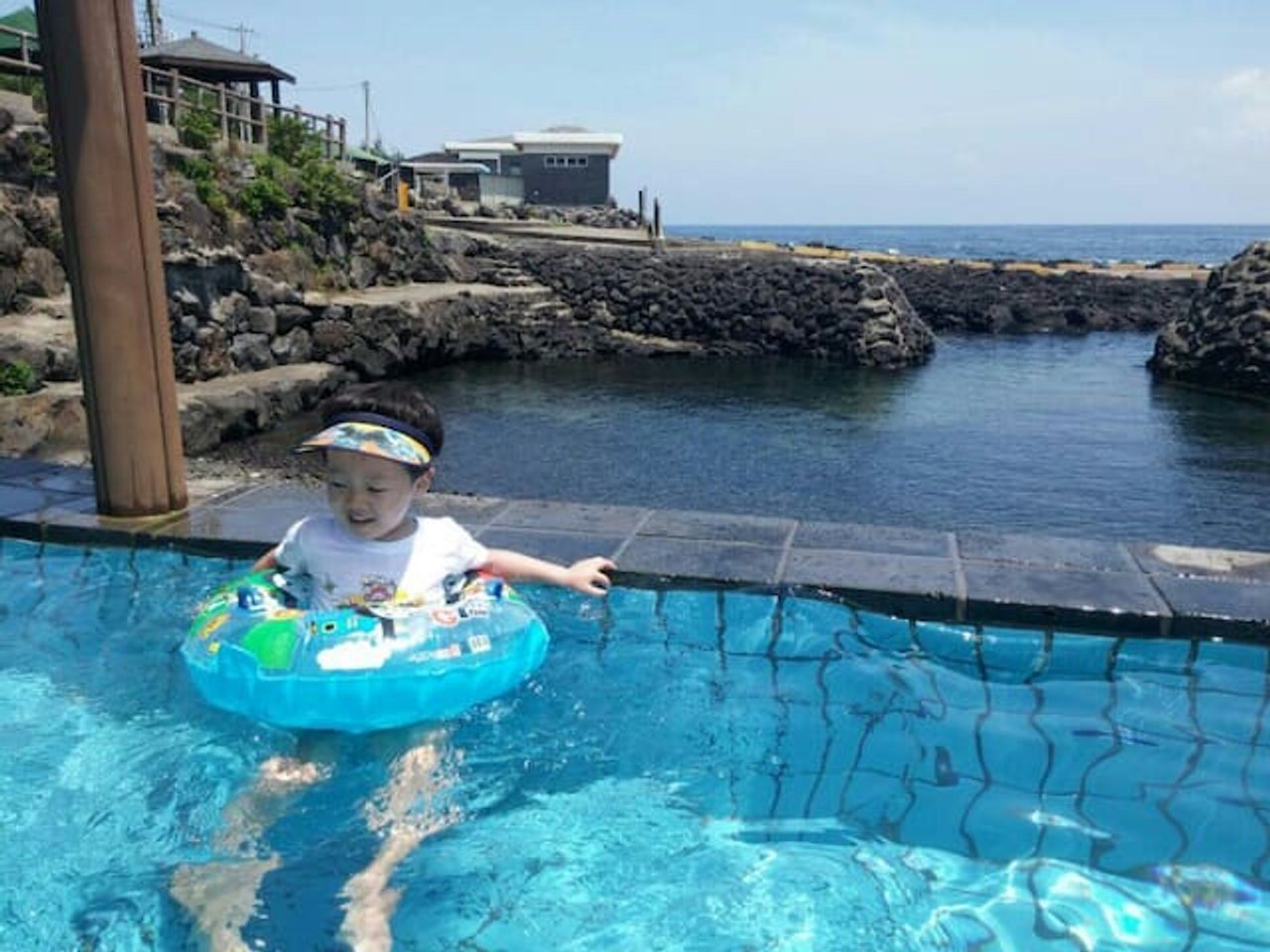 Unique accommodations in Jeju that will complete your island experience!