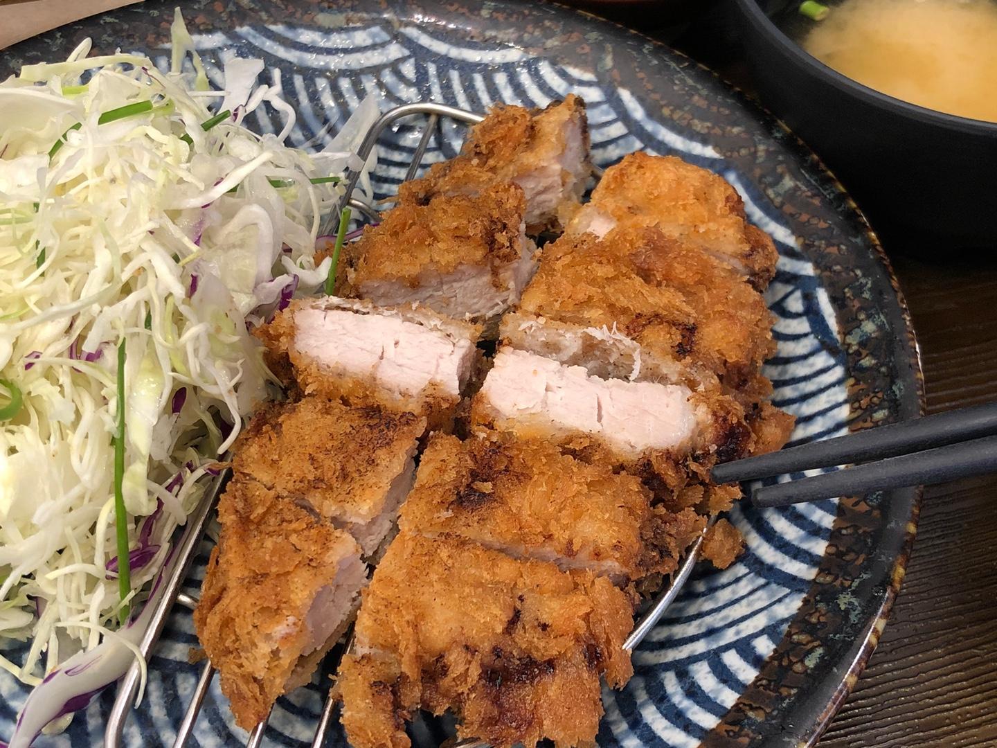 Cochon Tonkatsu | Sinchon Enjoy a tonkatsu meal for just 3000won