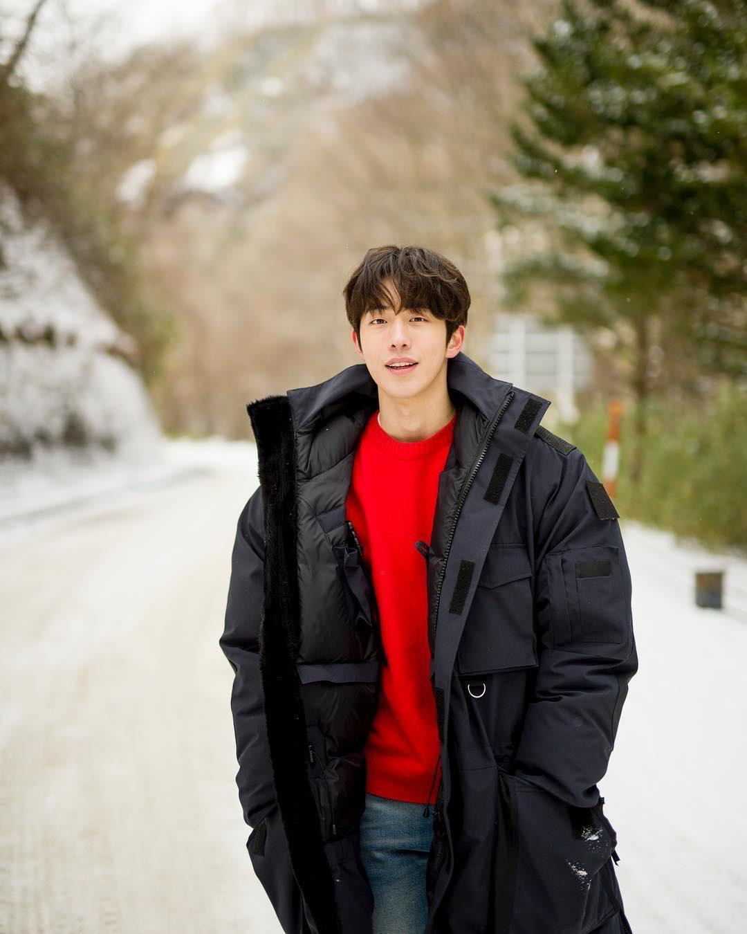 ทำใจเต้นหนักมากกับหนุ่มที่โพสต์รูปลงไอจีทีไรทำใจละลาย! 8 เซเลบริตี้เกาหลีที่สาวโหวตให้เป็น Boyfriend Material ตามไปฟอลไอจีกัน