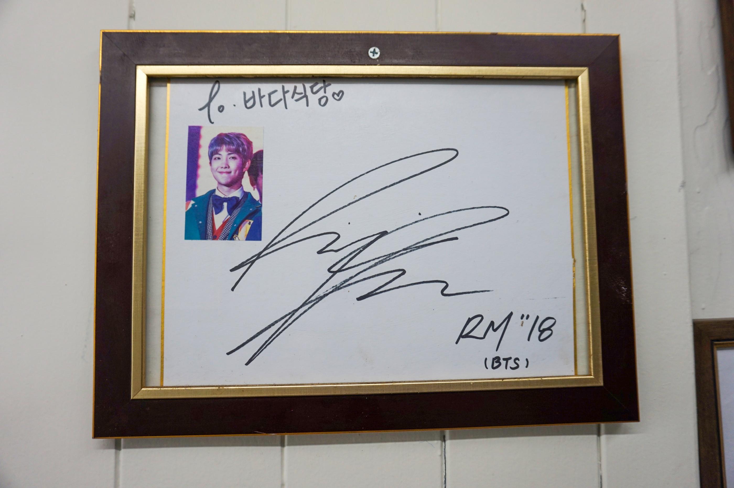 Bada Sikdang | ITAEWON, El mejor budae-jjigae de la ciudad amado por K-celebs!