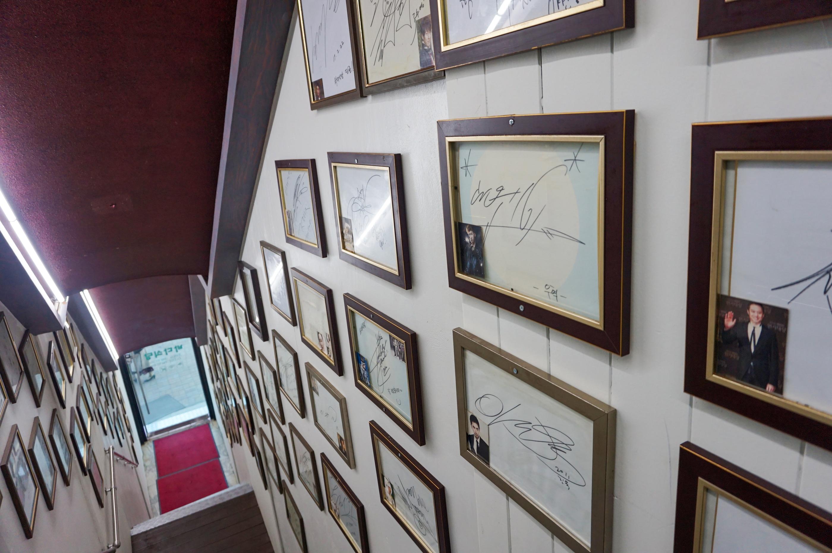 Bada Sikdang | ITAEWON, El mejor budae-jjigae de la ciudad amado por K-celebs!