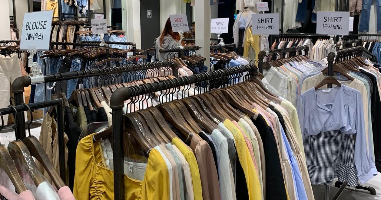 KIKILOVE - Sắm quần áo siêu hot chỉ với 40,000 VNĐ ngay tại Hongdae, Hàn Quốc