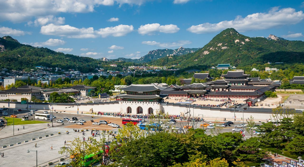 Creatrip: GYEONGBOKGUNG | Creatrip Locals' Guide - Seoul/Korea (Travel ...