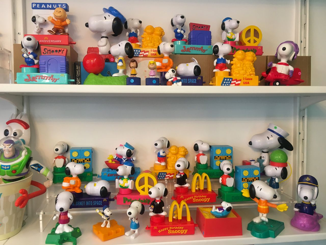 Stationery Shops | Mangwon, Street full of local designers