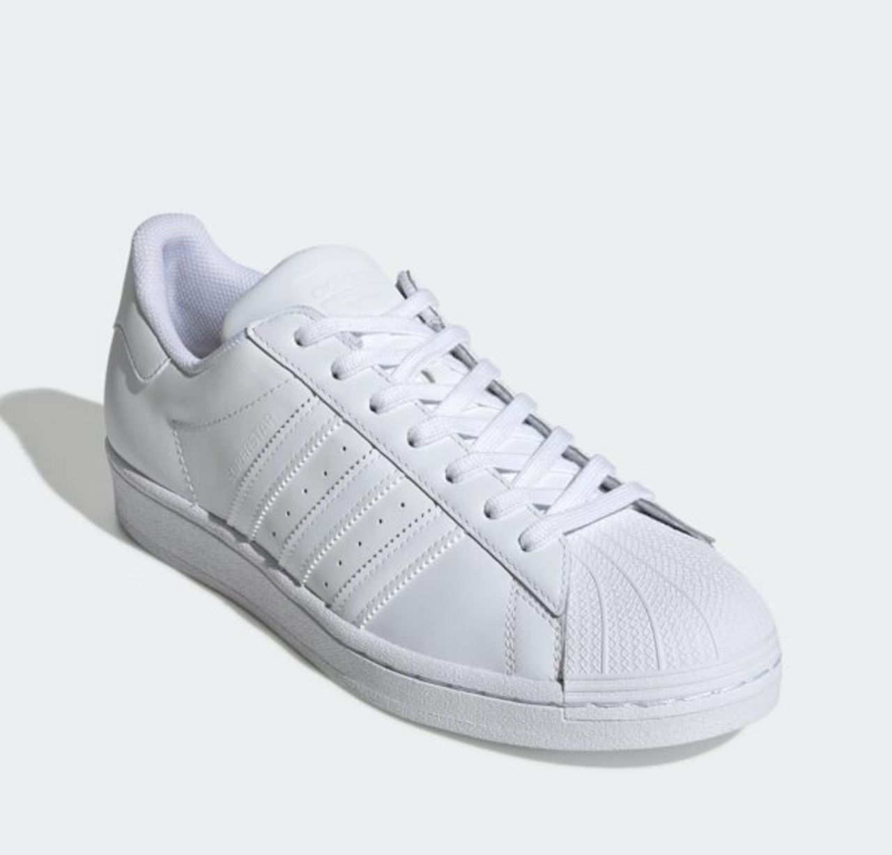 Couple Shoes Worn in Korea 8 couple shoes that are popluar in Korea