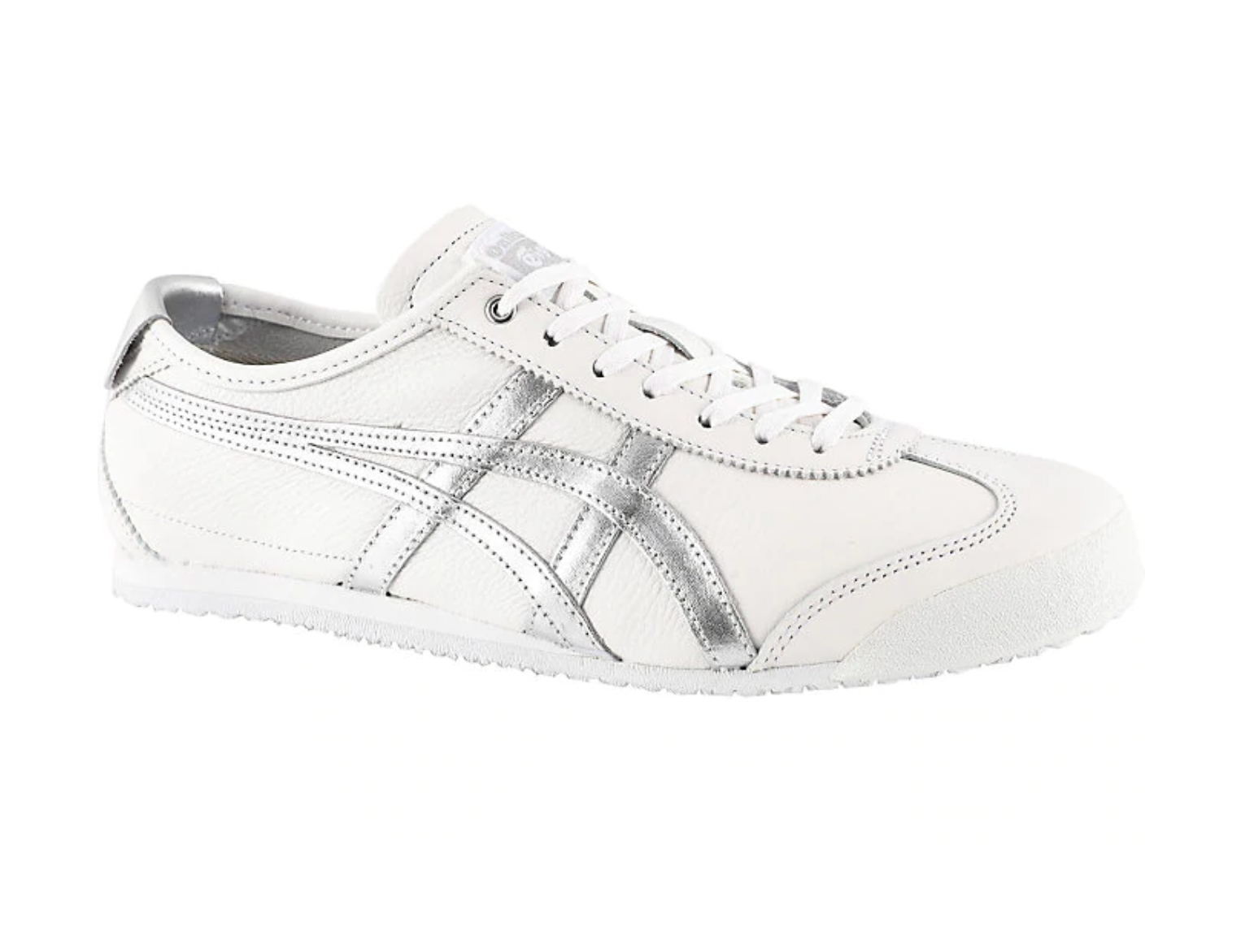 เดินไปไหนก็เห็นแต่คู่รักใส่รองเท้าคู่กัน! อย่าไปยอม...จัดมาใส่ซักคู่กับแฟน ไม่มีแฟนละก็ ใส่คู่กับเพื่อนซิรออะไร~