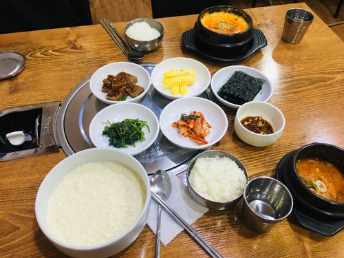 Jaedong Sundubu | Gyeongbokgung, Tender, savoury bites of housemade tofu near Bukchon Hanok Village