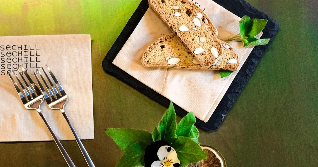 Đồ uống tại Quán cafe của Winner Song Mino Osechill 