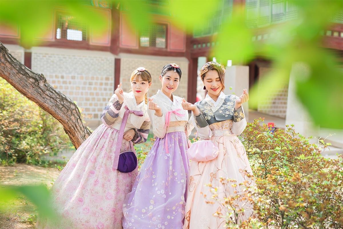 韓國旅行 韓服 租韓服 韓服租借 景福宮 景福宮韓服 西花韓服 價錢 預約