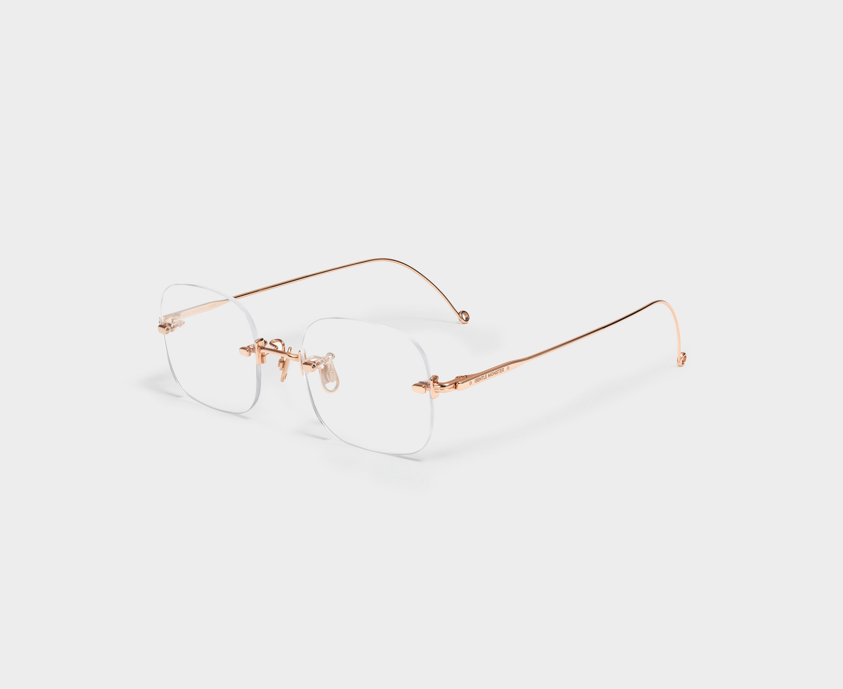 เมื่อนักร้องสุดชิคกับแบรนด์แว่นสุดยูนีคมาเจอกันใน Jennie BP x Gentle Monster! Jentle Home คอลเลคชั่น รับรองว่าไม่มีทางทำให้ผิดหวัง