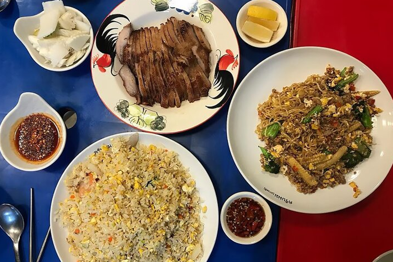 Krappom餐桌上的精緻泰國菜，讓人垂涎欲滴