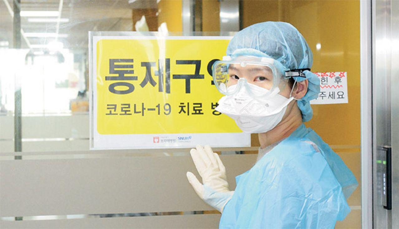 ตรวจเจอแอนติบอดี้เป็นบวกของคนไข้ COVID-19 ที่รักษาหาย แบบนี้จะยังแพร่เชื้อต่อได้อีกหรือไม่?