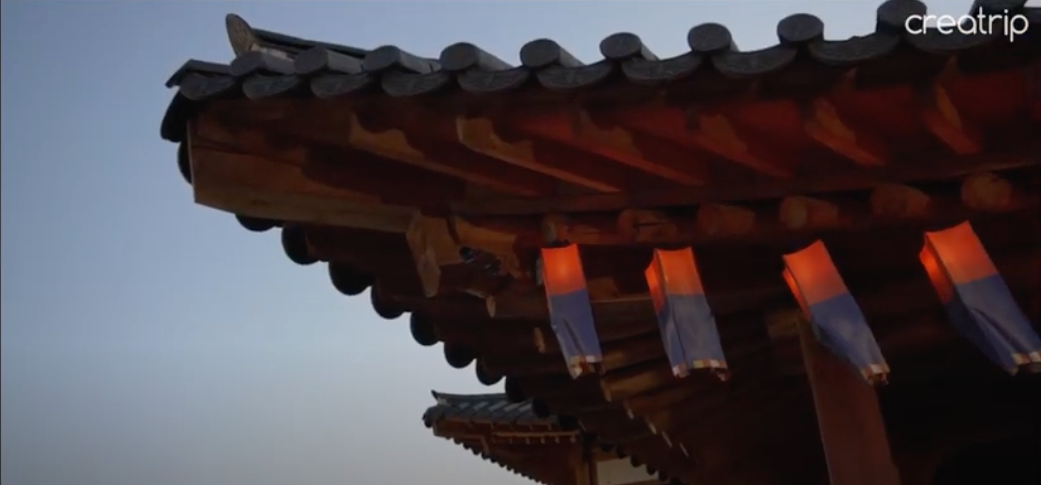 Suwon Hwaseongㅣ Oppa's tour Tour around with Oppa and see Hwaseong Fortress, Haenggung, chicken street and more!