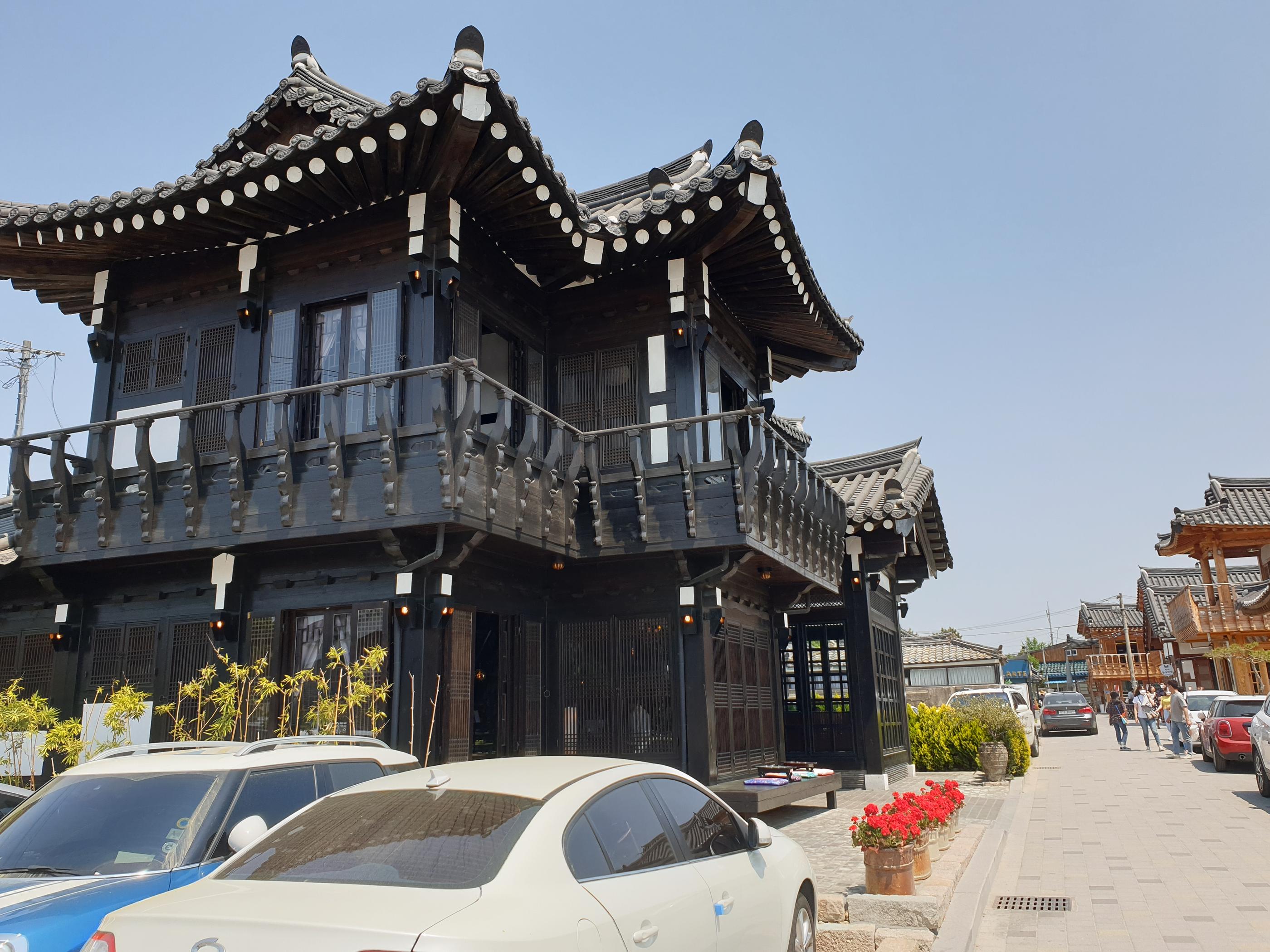 #慶州 #キョンジュ #キョンジュ旅行 #慶州旅行 #キョンジュ観光 #キョンジュグルメ #キョンジュ美味しいお店 #キョンジュカフェ #ファンリダンギル #キョンジュデザート #黄金10ウォンパン