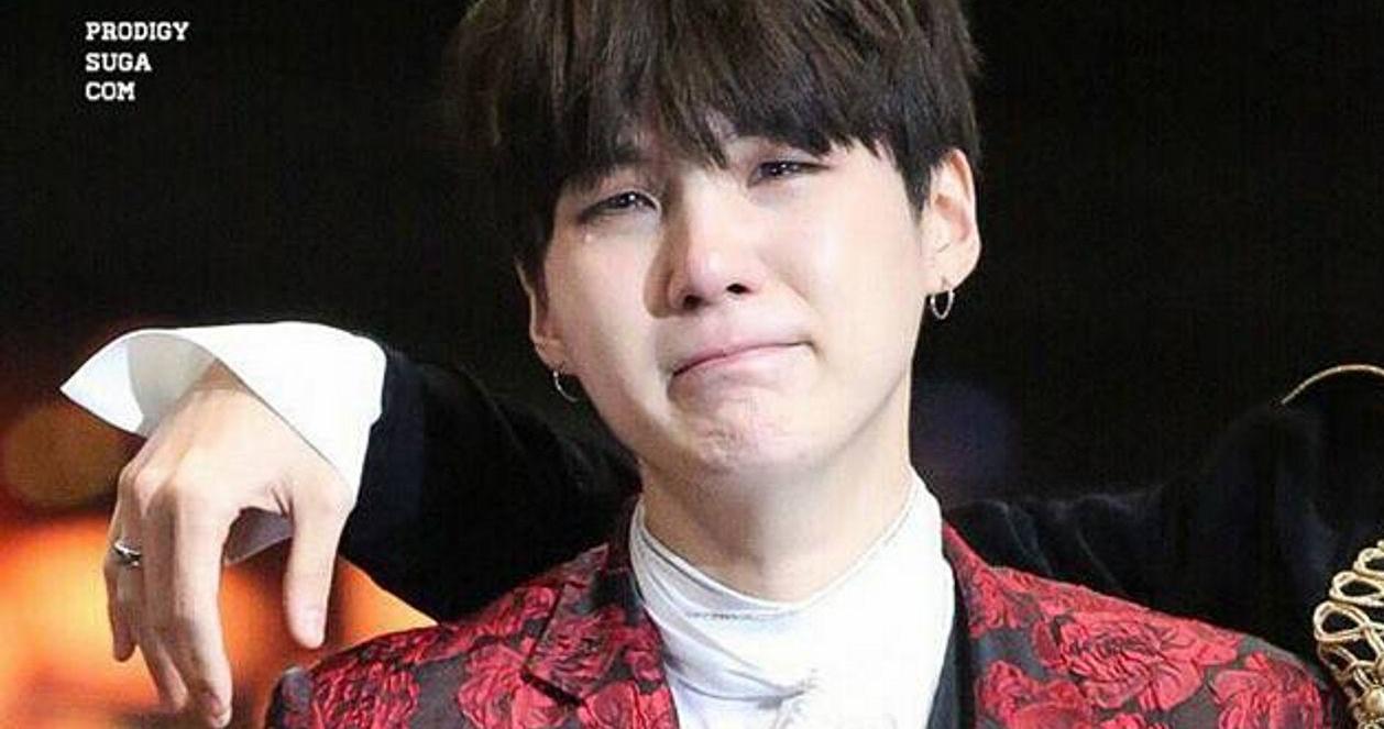 Câu chuyện tuổi trẻ nhiều khó khăn nhưng đầy cảm hứng của BTS SUGA 