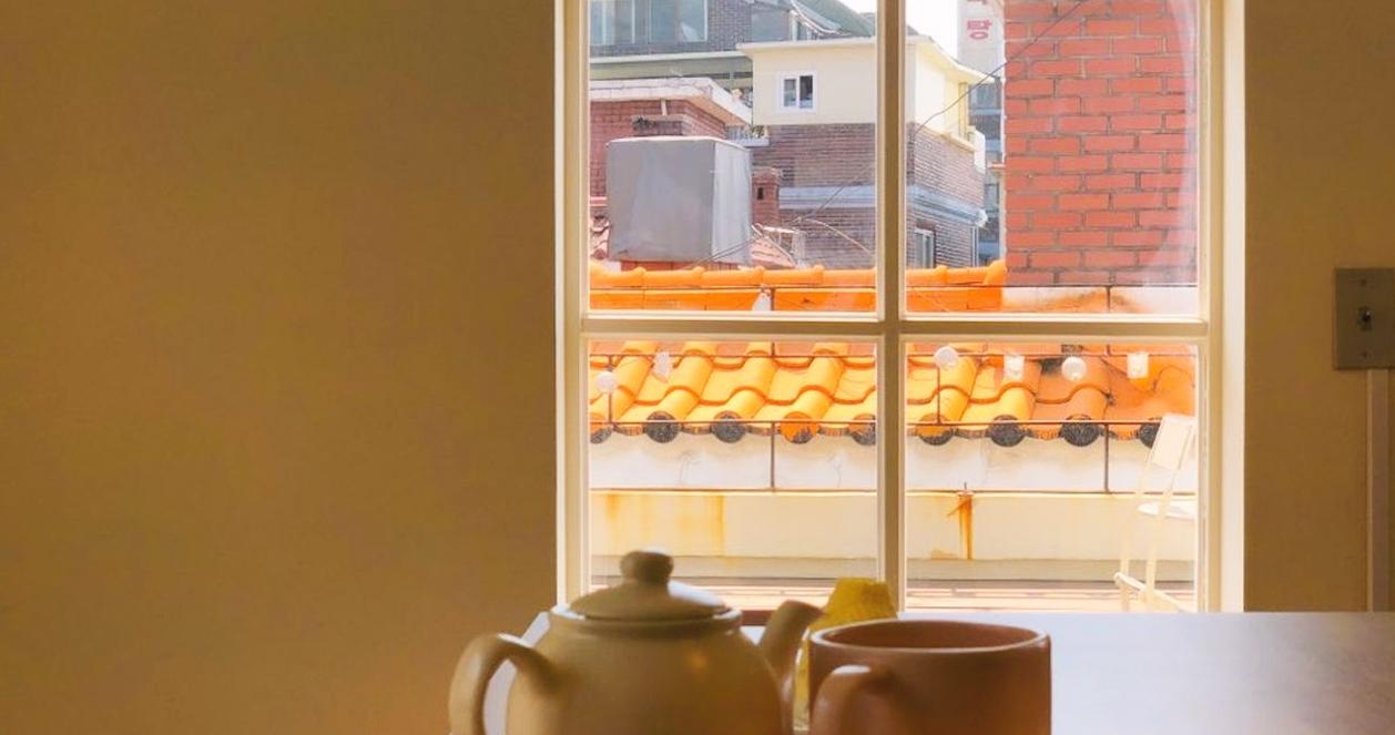 Le Montblanc | Quán cafe bán bánh cuộn len siêu xinh ở Itaewon 