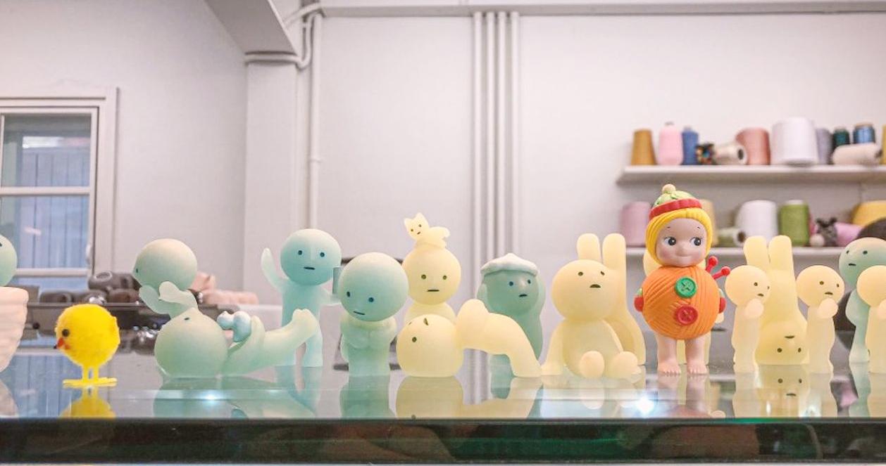 Le Montblanc | Quán cafe bán bánh cuộn len siêu xinh ở Itaewon 