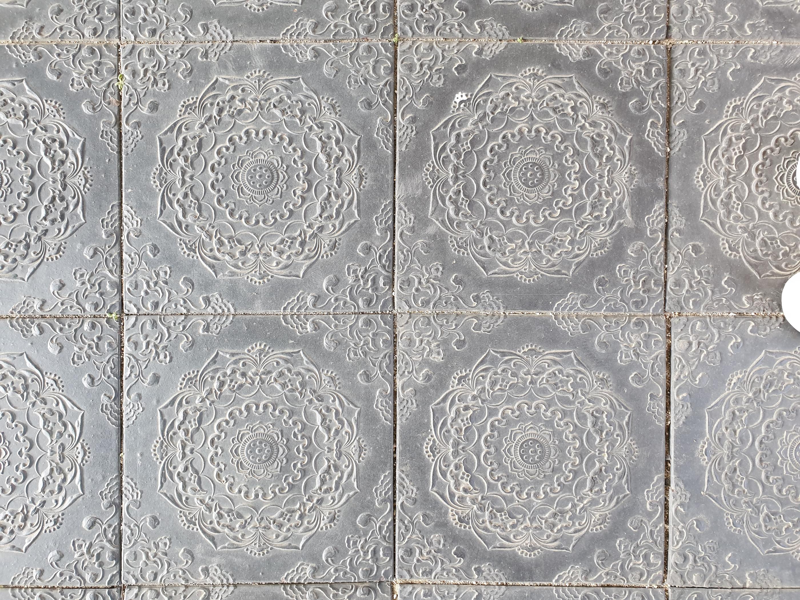 첨성대、瞻星台、チョムソンデ、慶州、キョンジュ、韓国田舎、韓国、韓国歴史、월정교、月精橋、ウォルジョンギョ、교촌한옥마을、校村韓屋村、キョチョンハノクマウル、韓屋村、계림、鶏林、ケリム、ファンリダンギル、대릉원、大陵苑、デルンウォン、동궁과월지、東宮と月地、トングングァウォルチ、キョリキンパ、チャルボリパン、10ウォンパン、キョンジュパン、慶州パン、慶州ワールド、キョンジュワールド、韓国絶叫コースター、韓国遊園地、スンドゥブ、スンドゥブチゲ、ジョン、チヂミ、仏国寺、プルグッサ、ソクラム、石窟庵,慶州、キョンジュ、ソウル郊外