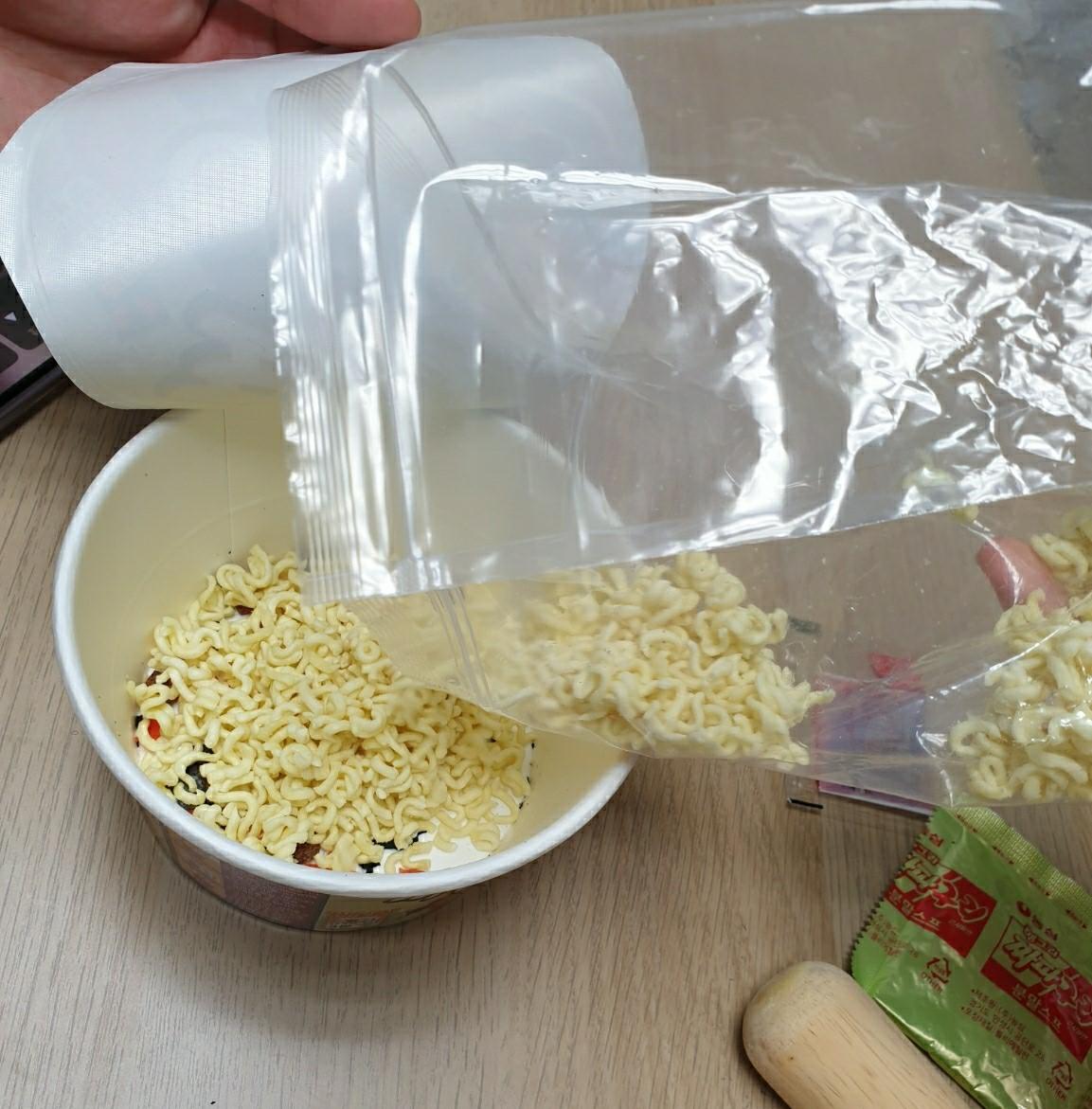 Instant Ramen Fried Rice Recipe How to make the perfect Shin ramen fried rice and Capaguri fried rice at home