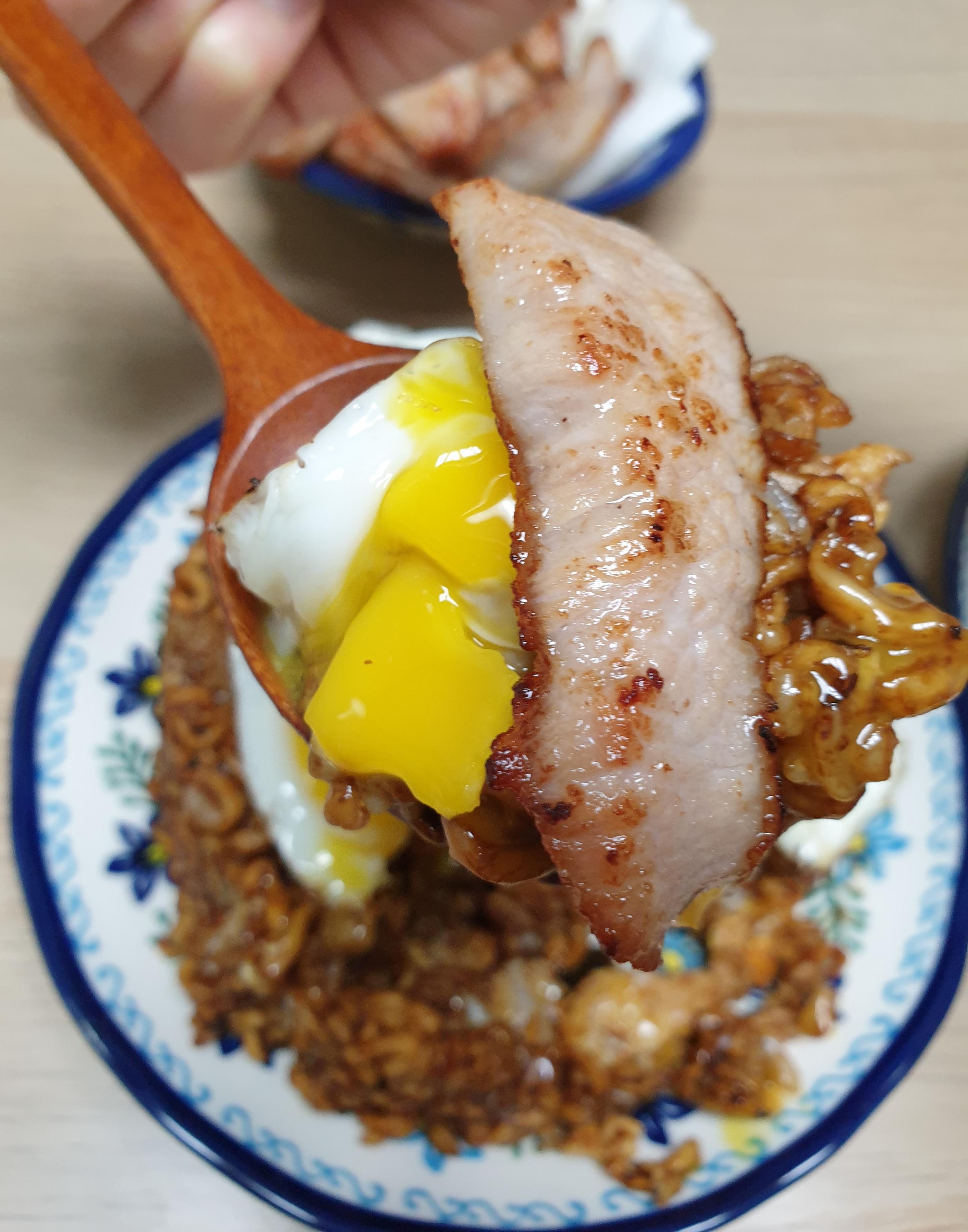 Instant Ramen Fried Rice Recipe How to make the perfect Shin ramen fried rice and Capaguri fried rice at home