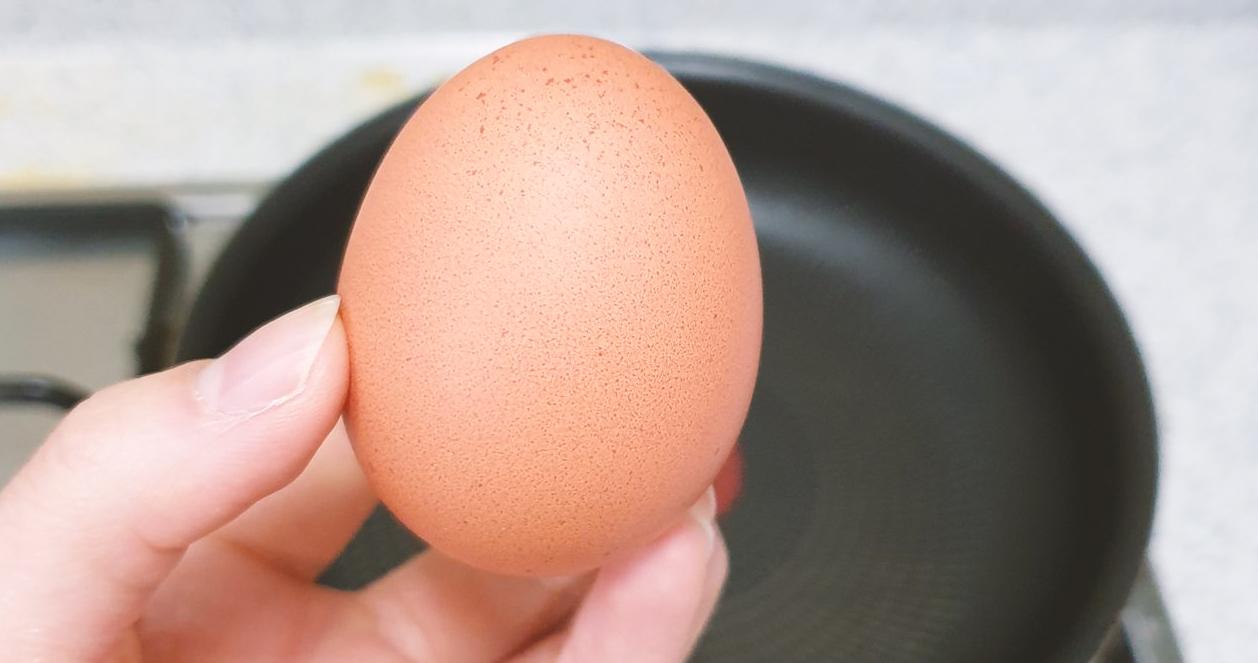 Công thức làm món cơm rang trộn mì đang hot tại Hàn Quốc