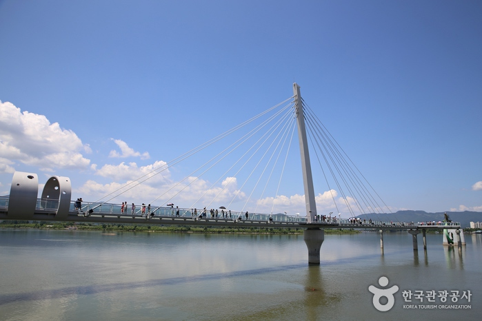 Jembatan Kaca dan Observatorium | Ingin berjalan di udara? Chuncheon adalah tempat untuk Anda!