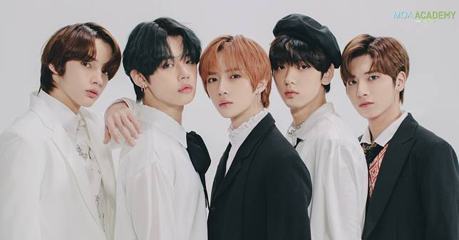 พบกลุ่มผู้ติดเชื้อปรากฏตัวบริเวณตึกของบริษัท Big Hit ต้นสังกัล BTS และ TXT ! ด้านบริษัทBig Hit เพิ่มมาตรการป้องกันไวรัสและให้พนักงานทุกคน work from home