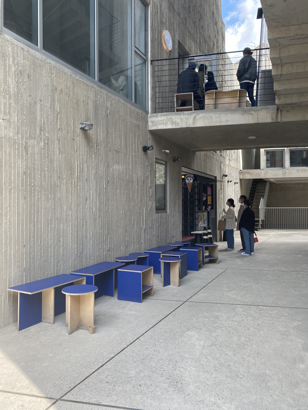 韓国カフェ、ソウルカフェ、梨泰院、イテウォン、イテウォンクラス、梨泰院クラス、漢南洞、ハンナムドン、ハンナム洞、カフェ、ドーナツ、ドーナツアイスクリーム、韓国ドーナツ屋、韓国ドーナツ、韓国ジェラート、オールドフェリードーナツ、OLDFERRYDONUT、オールドフェリー、フェリードーナツ、韓国アイスクリーム、韓国シリアル、韓国グルメ、マッチブ、モッパン、韓国デザート、韓国、デート、ソルティーパブ