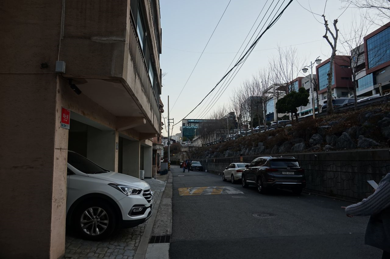 イテウォンカフェ、オールドフェリードーナッツ、Old Ferry Donut、オシャレなカフェ、可愛いカフェ、韓国カフェ、ソウルカフェ、話題のカフェ、人気のカフェ、韓国女子に人気、インスタ映え、美味しいお店、ユニークなカフェ、韓国人気スポット、コーヒー、ティラミス、チューブラテ、最近の人気、韓国旅行、韓国観光、ソウル観光韓国カフェ、ソウルカフェ、梨泰院、イテウォン、イテウォンクラス、梨泰院クラス、漢南洞、ハンナムドン、ハンナム洞、カフェ、ドーナツ、ドーナツアイスクリーム、韓国ドーナツ屋、韓国ドーナツ、韓国ジェラート、オールドフェリードーナツ、OLDFERRYDONUT、オールドフェリー、フェリードーナツ、韓国アイスクリーム、韓国シリアル、韓国グルメ、マッチブ、モッパン、韓国デザート、韓国、デート、ソルティーパブ